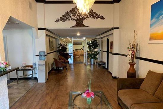 King's Hotel 5*